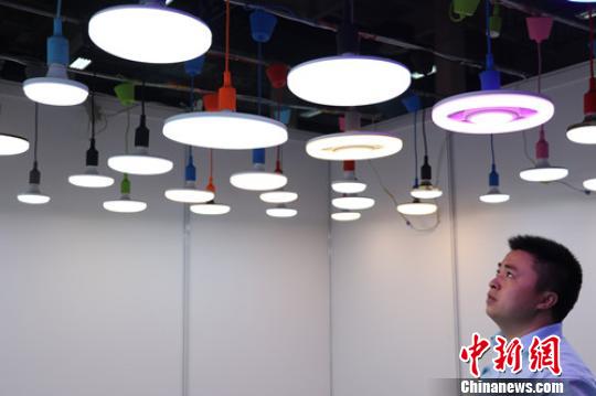 杭州國際照明展收官 “節(jié)能環(huán)保智能”主題受業(yè)界關(guān)注
